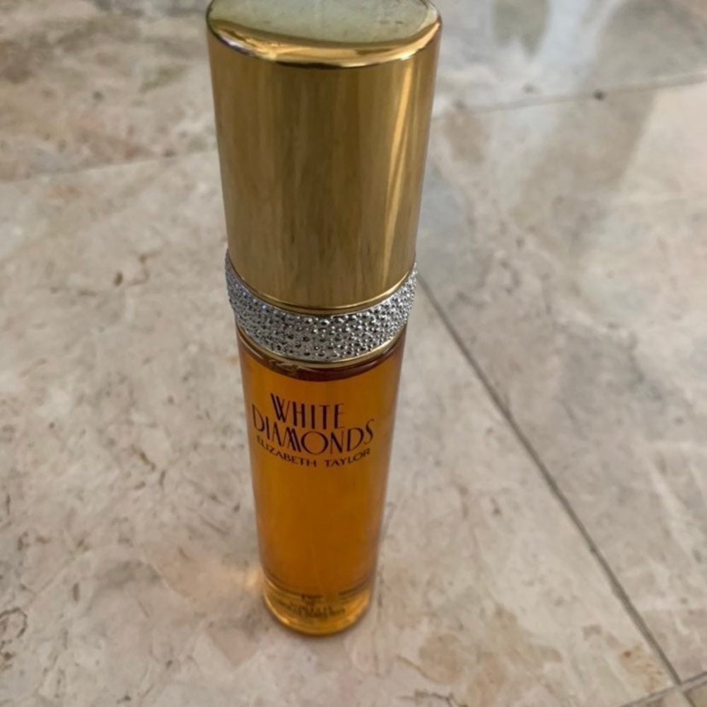 NWOB White Diamonds Eau De Toilette Spray Naturel Elizabeth Taylor 1.7Fl/50ml